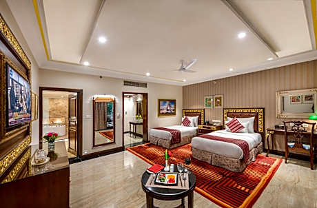 Executive Cottage Lagoon Facing Twin