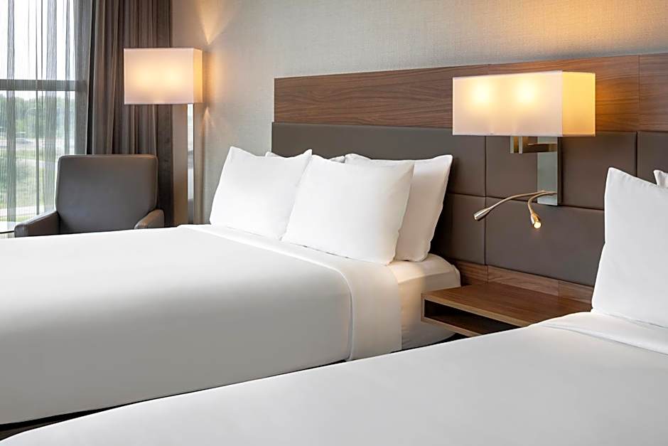 AC Hotel by Marriott Minneapolis West End