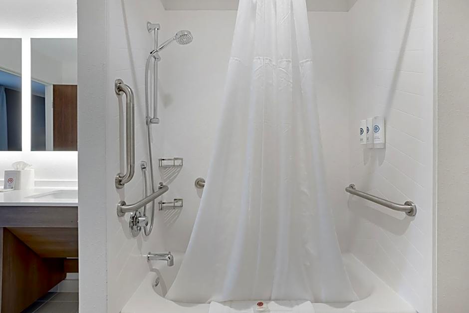 Comfort Inn & Suites Mountain Grove US-60