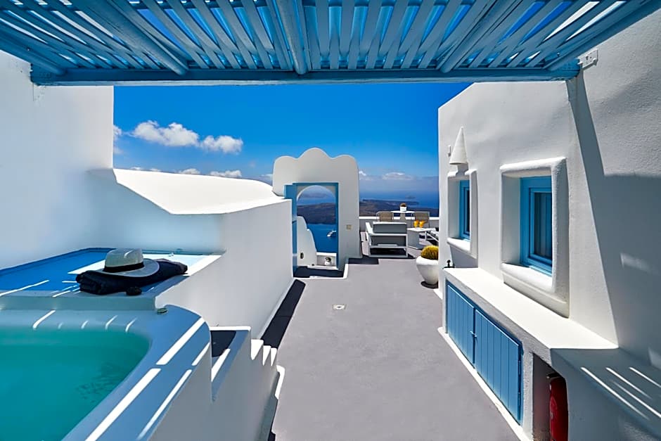 Dreams Luxury Suites