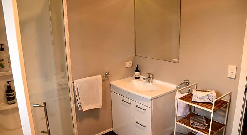 73 Milton Accommodation