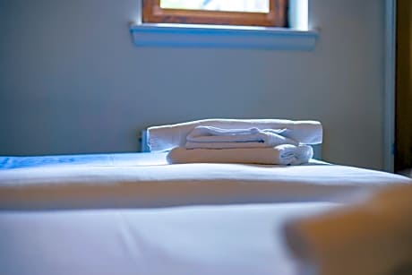Double room-Standard-Ensuite with Shower-Room 1