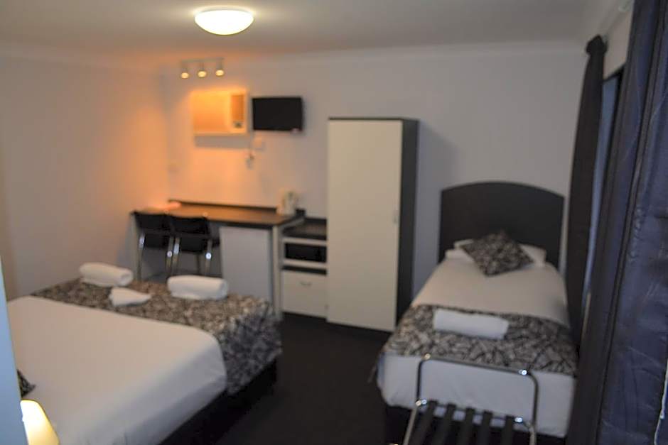 Photo 1 of 5 of Economy 2 Beds