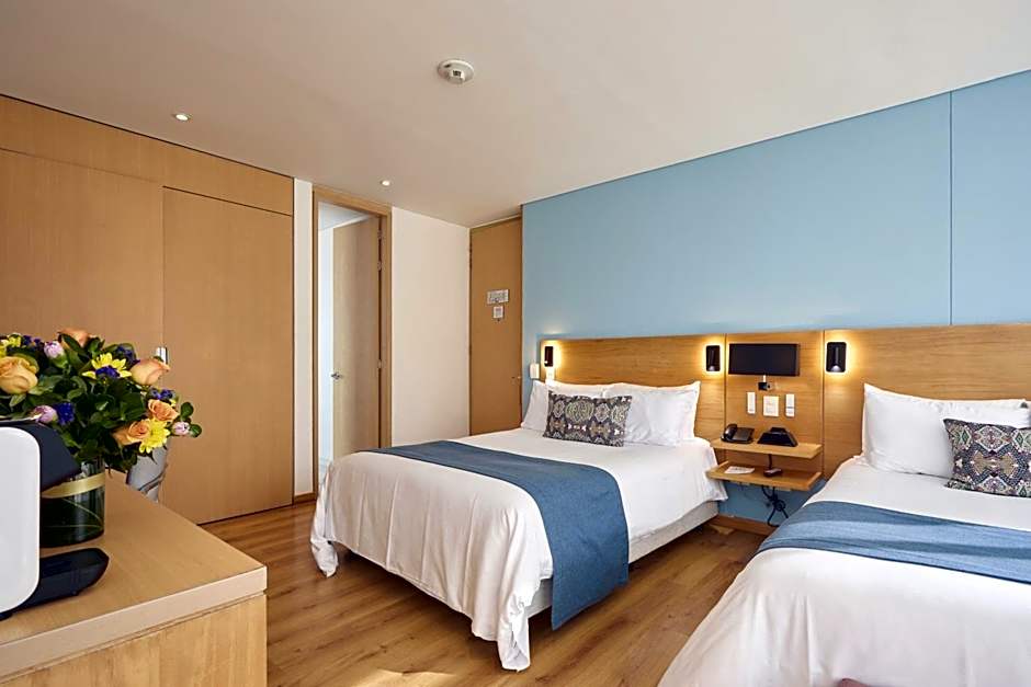 Hotel bh Parque 93