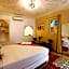Riad Makech