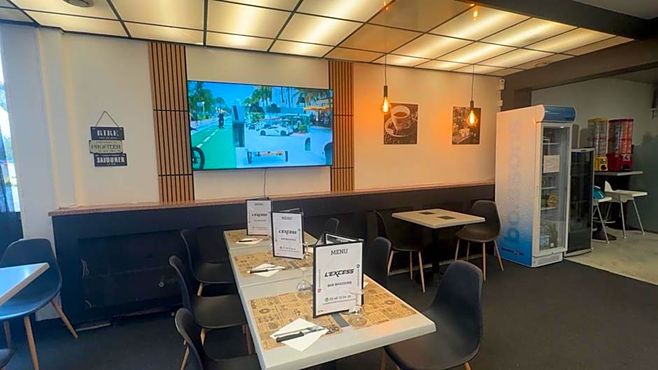 GOOD NIGHT HÔTEL By L'excess