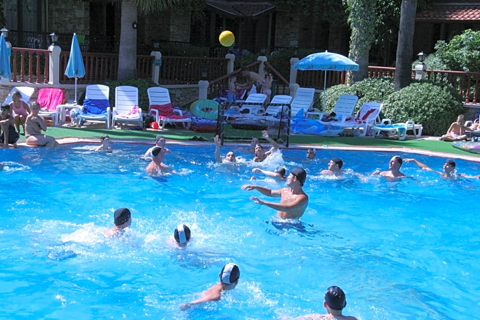 Grand Aquarium Apart