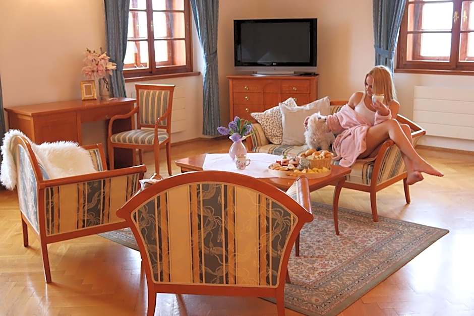 Wellness Hotel Zámeček