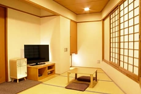 Japanese-Style Twin Room