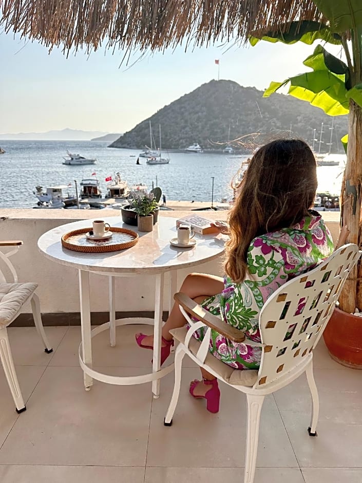 Liman Hotel Gumusluk