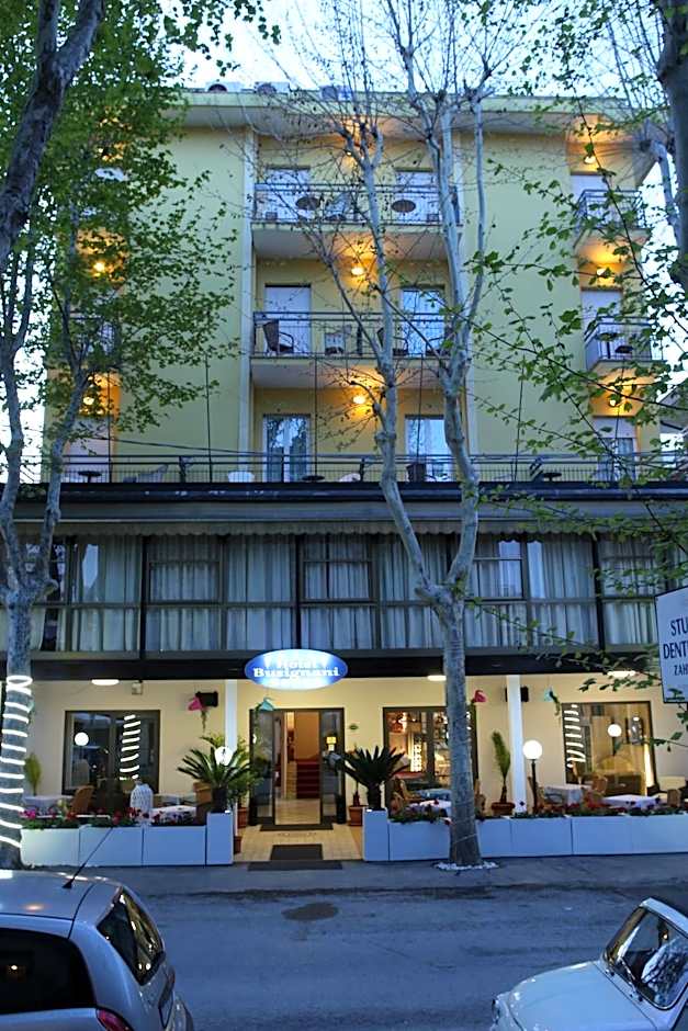 Hotel Busignani
