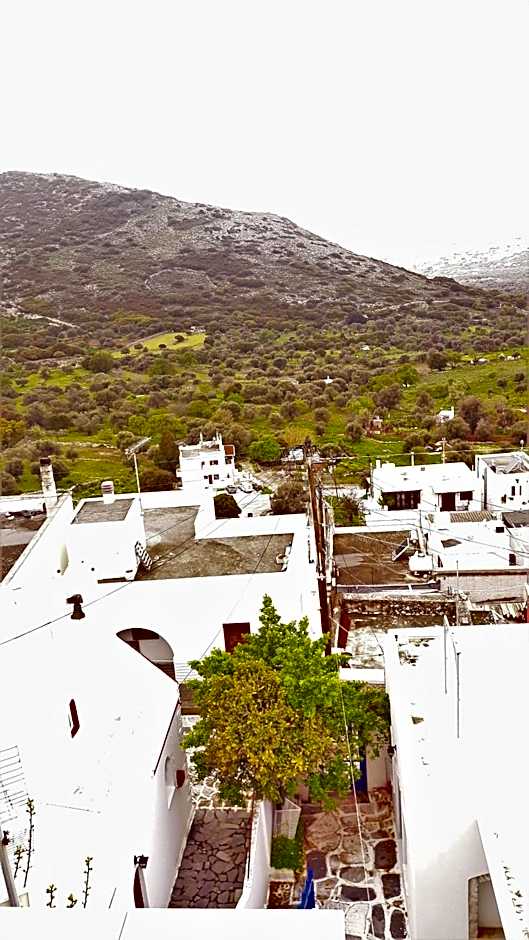 ROSABELLA HOME ( FILOTI VILLAGE )