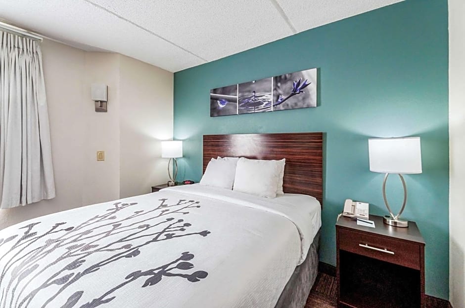 Sleep Inn & Suites Rehoboth Beach Area