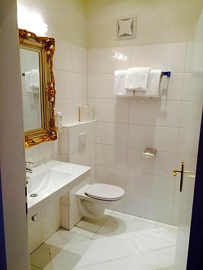 Stadthotel Restaurant Auerhahn