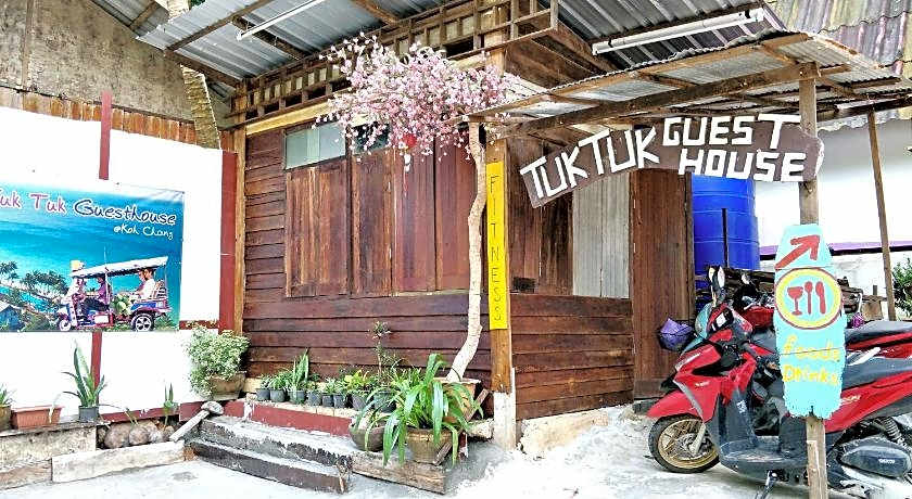 Tuk Tuk Guesthouse.