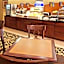 Holiday Inn Express Hotel & Suites Clarksville By IHG
