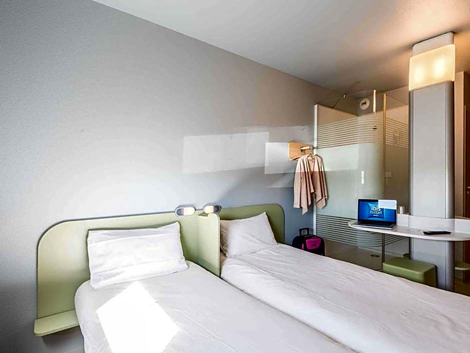 ibis budget Amberieu en Bugey/Chateau Gaillard