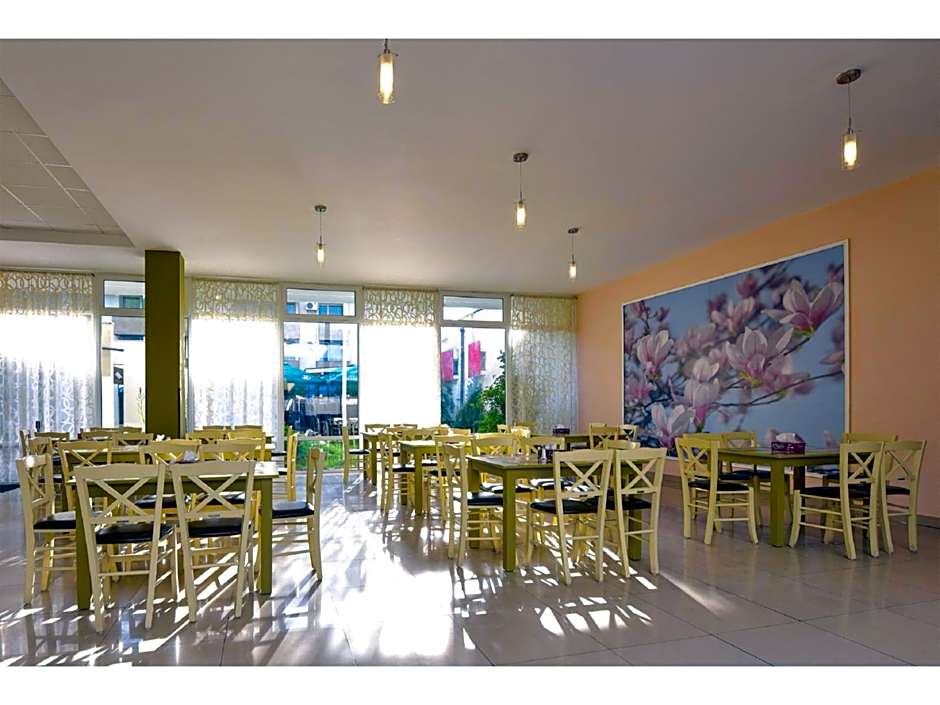 Complex Mediteranean Mamaia