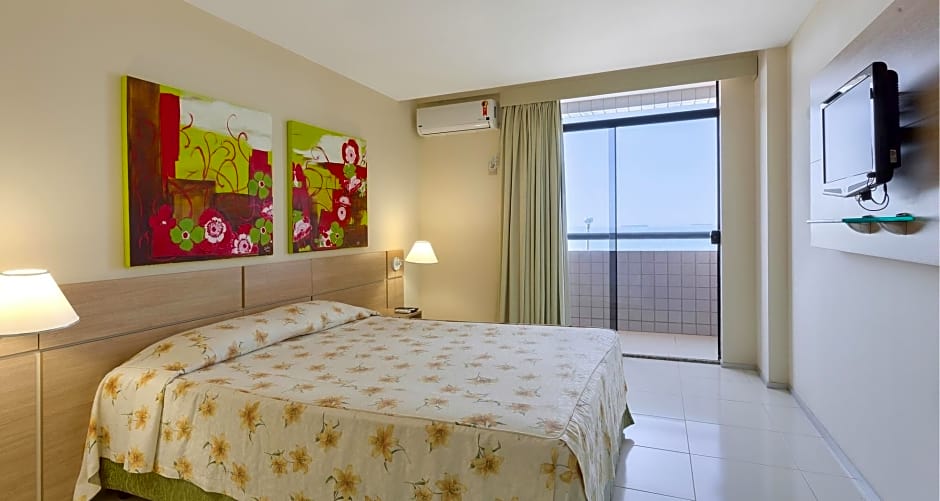 Tulip Inn Sao Luis Praiabella