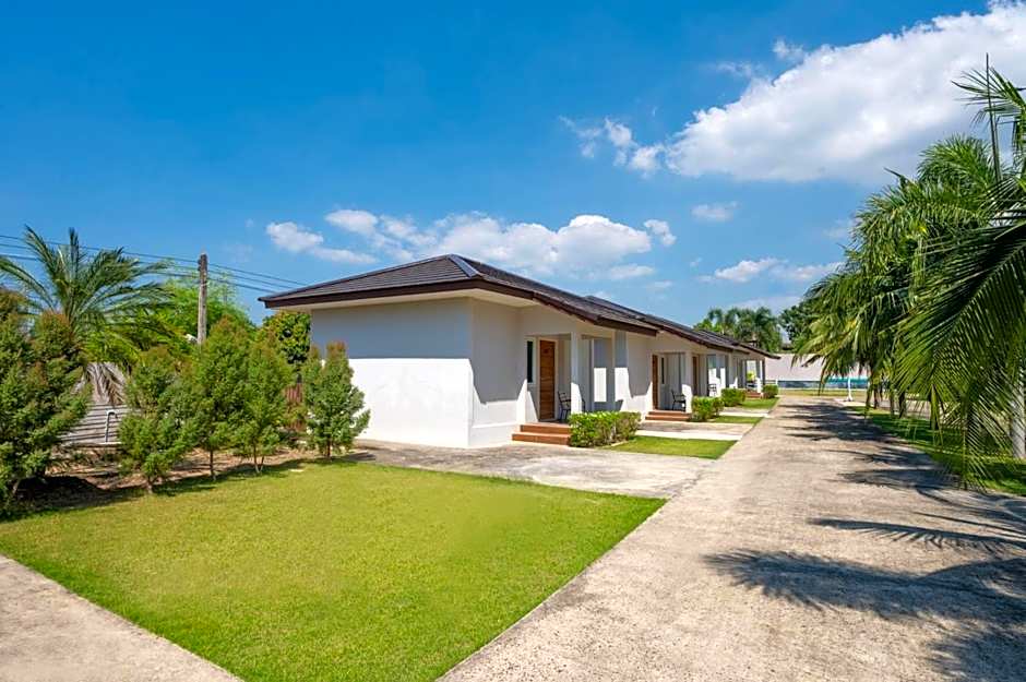 AKARD Private Villas Sattahip
