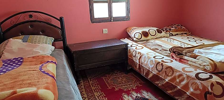 Auberge Toubkal Amsouzart Aitst Idar