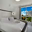 Lux 3BR City-View Retreat in Hollywood, 5th Floor