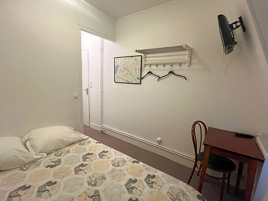 Ideal Hotel