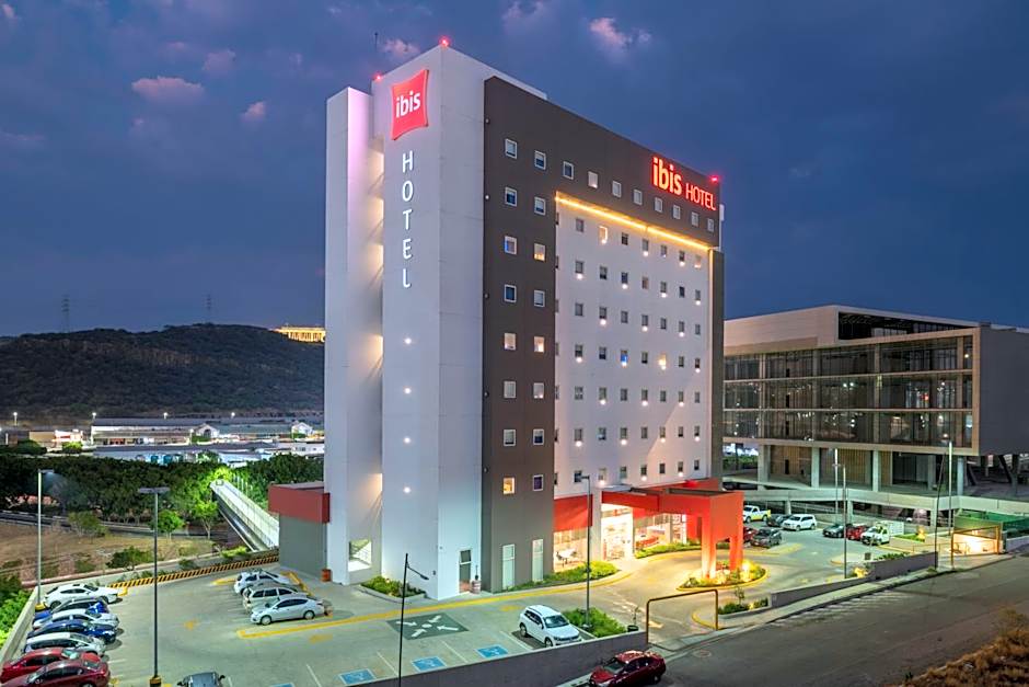 Ibis Queretaro