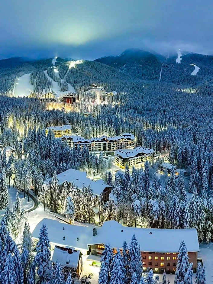 Enjoy Studios and Lovely Apartment Villa Park