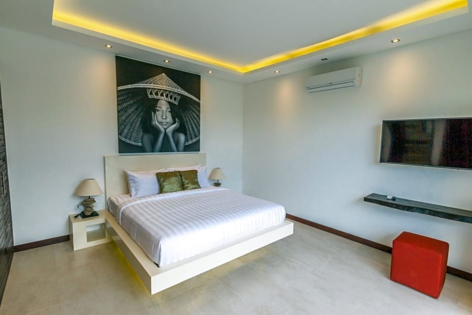 Villa Saha - Elegant 3-Bedroom in Seminyak
