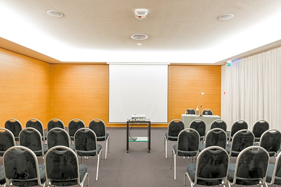 Palace Hotel Monte Real