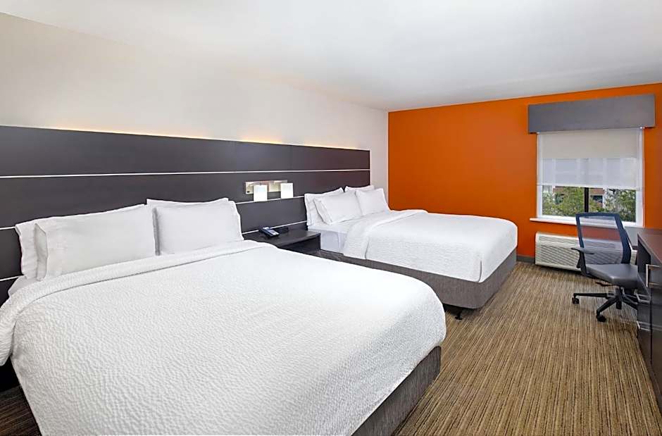 Holiday Inn Express & Suites Locust Grove By IHG