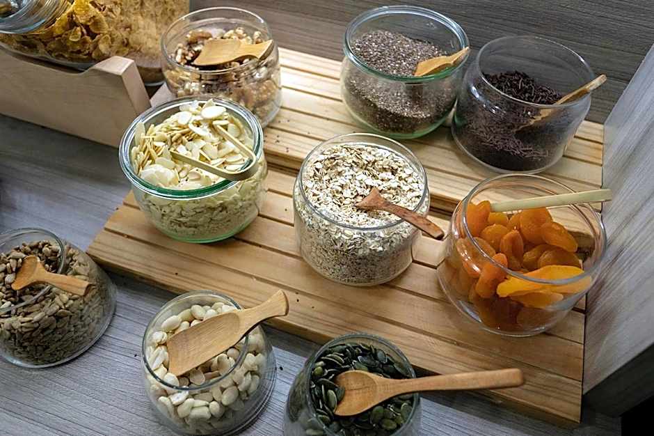 Petit Palace Lealtad Plaza