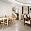 Comfortable villa with garden in “Urla İskele”