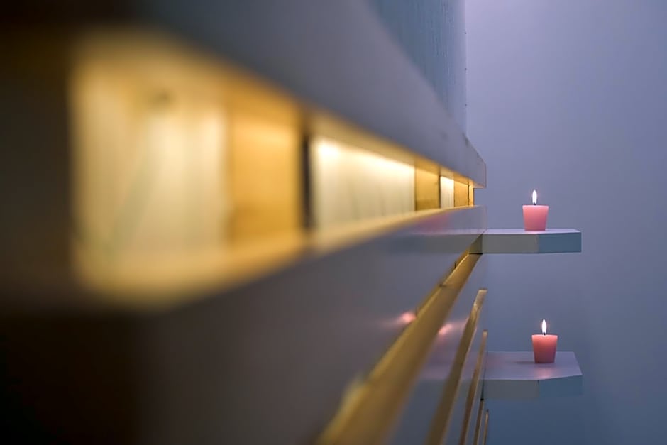 ATHENIAN MONTAZA HOTEL