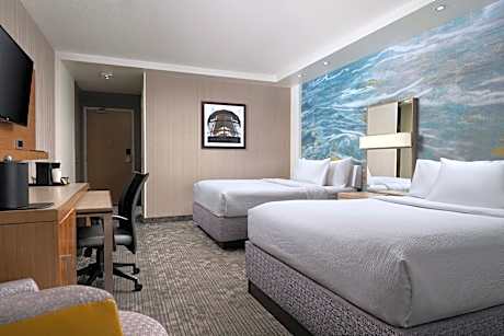 Deluxe Guest room, 2 Queen, Courtyard view, Terrace