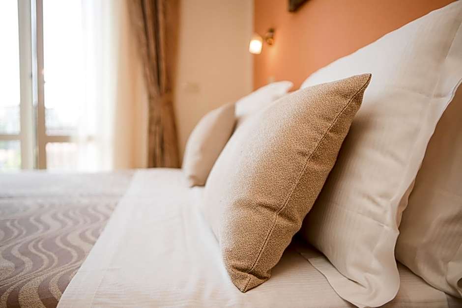 Unique Hotel