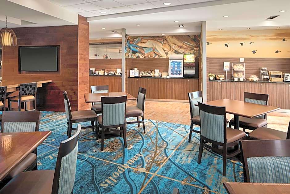 Fairfield Inn & Suites by Marriott Easton