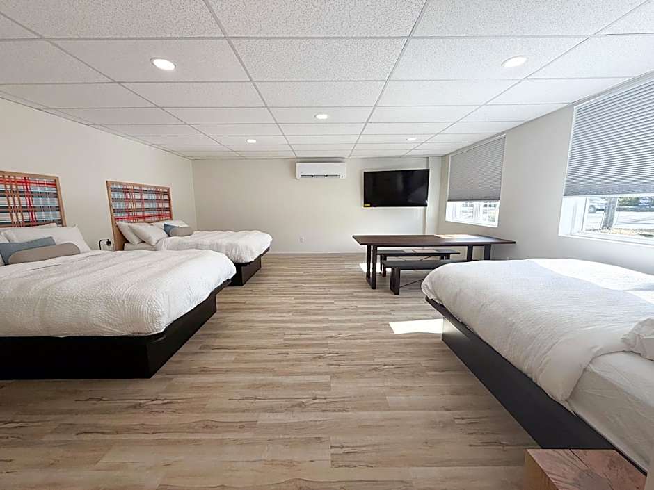 Explorer Rest & Recreation