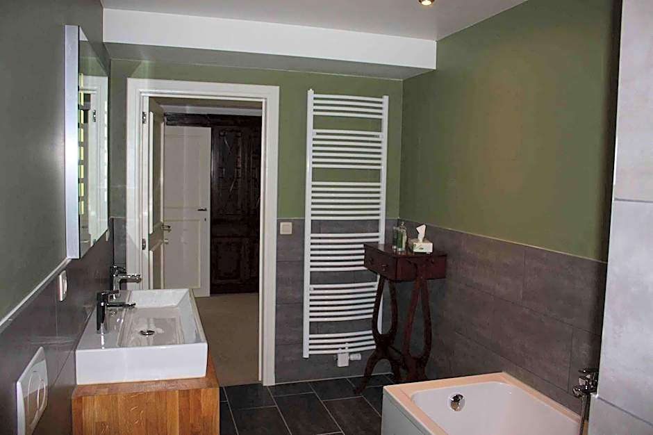 The Townhouse Bed & Breakfast