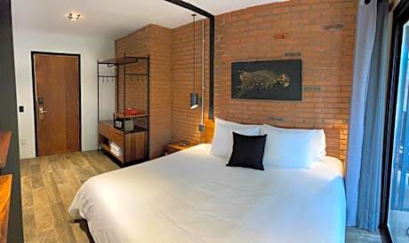 Superior Queen Room