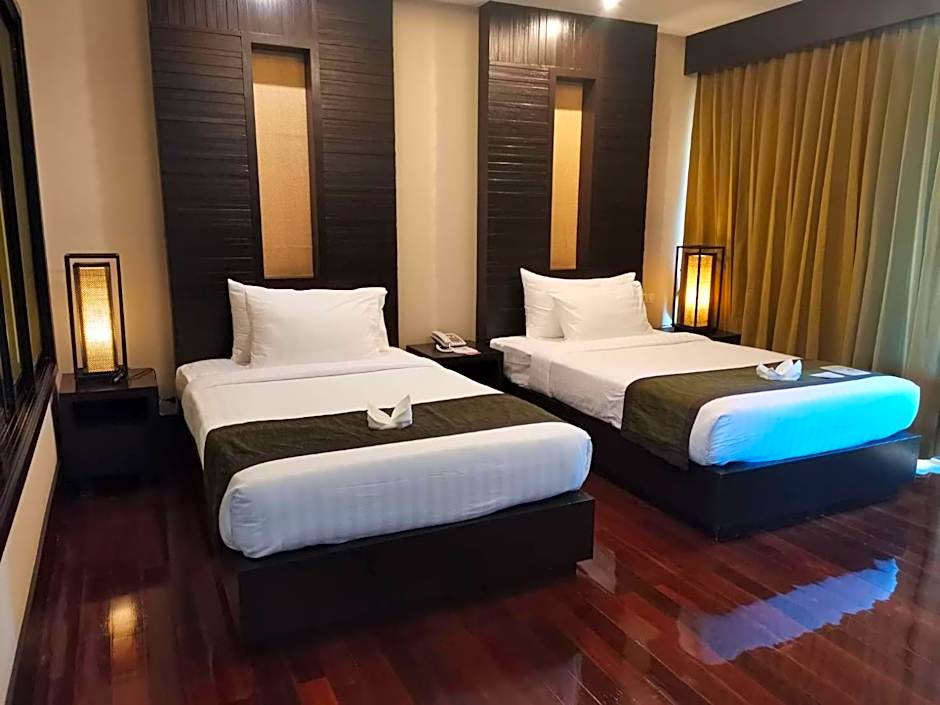 Photo 1 of 6 of Deluxe 2 Beds
