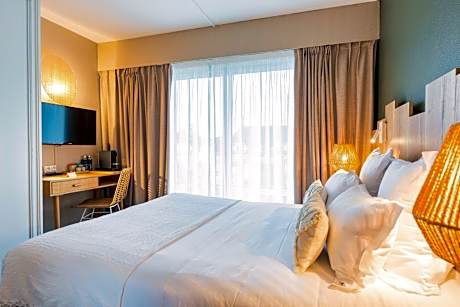 Triple Room with Terrace