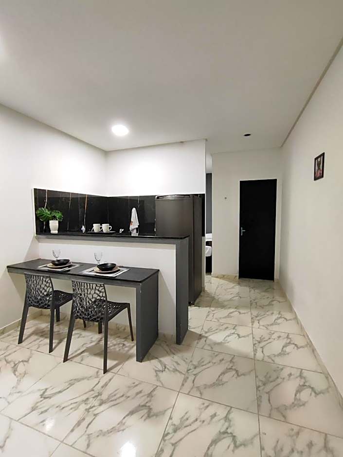 Praia do Cabo Branco - Espaço Privativo - Conforto, Paz e Excelente Localização a 50 metros da Praia