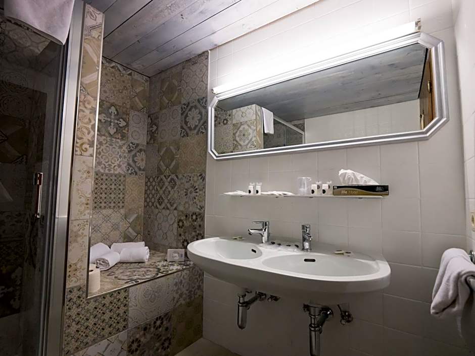 Family Hotel Schloss Rosenegg