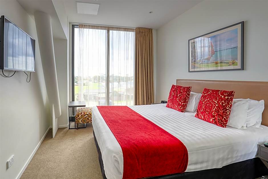 Photo 1 of 4 of Deluxe 1 King Bed or 2 Twin Beds