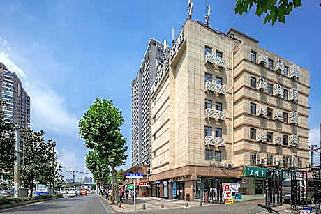 Hanting Hotel Wuhan Wuchang Railway Station