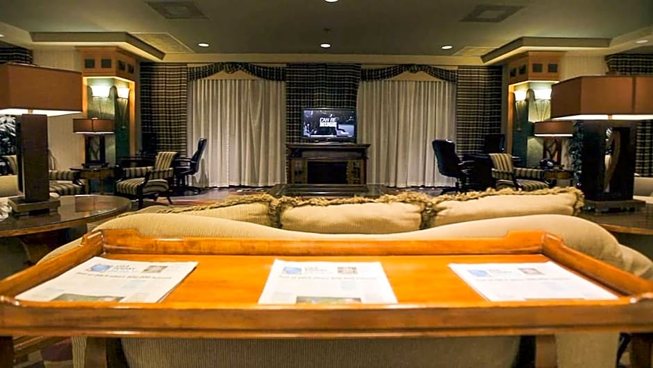 Magnuson Grand & Conference Center Somerset-Bridgewater