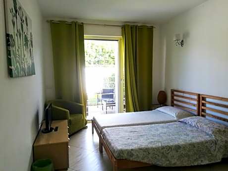 Twin Room with Private Bathroom