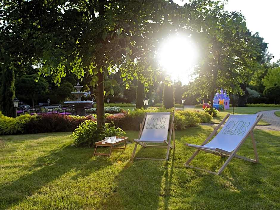 Pensjonat Pod Jemiołą